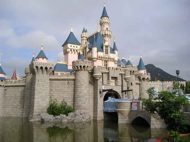DisneyLand